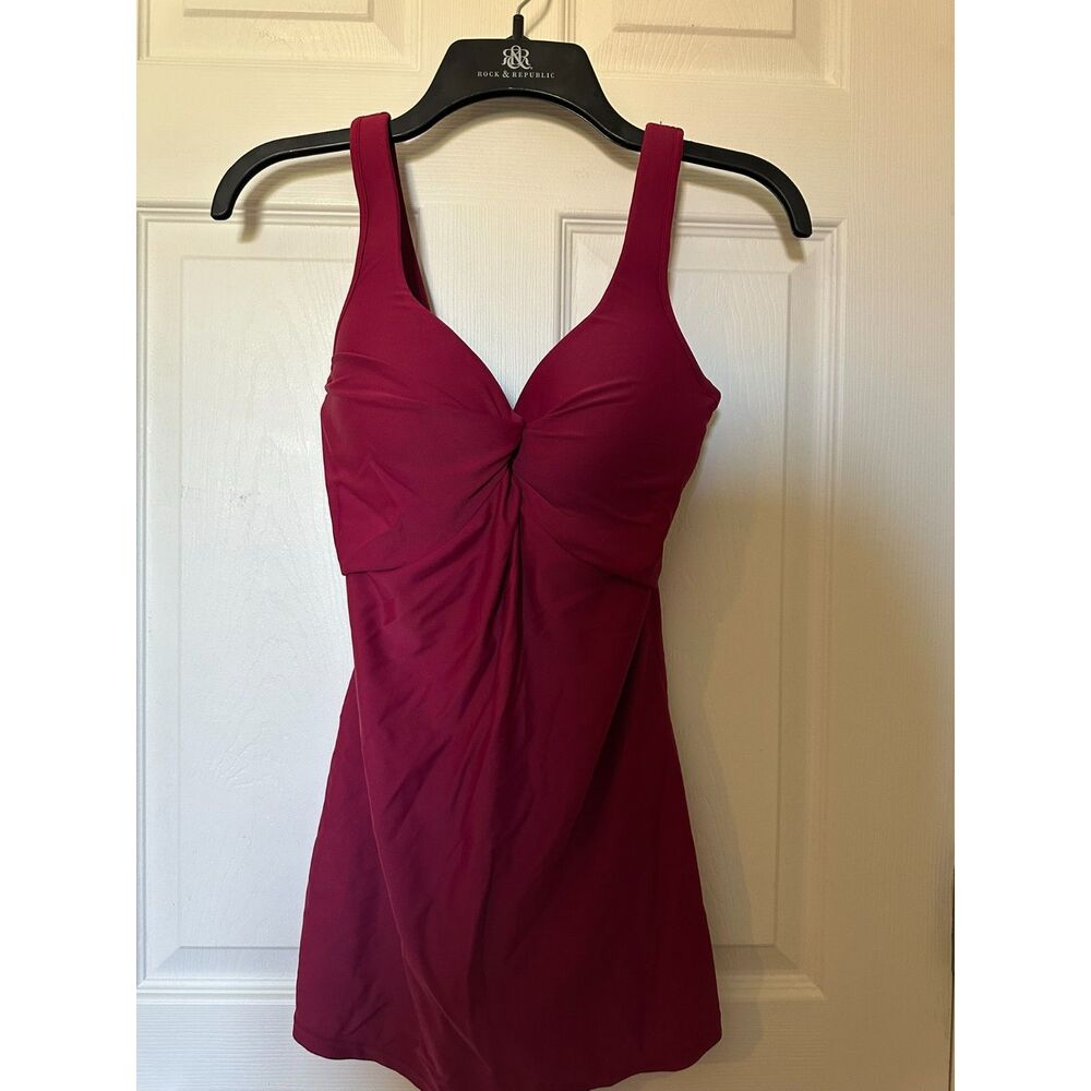 Women one piece swim suit size 8 Burgundy Sleeveless Twist-Front Top